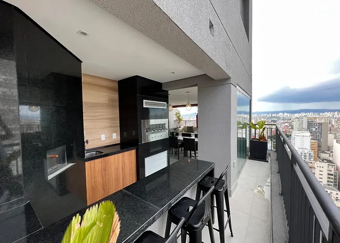 Almada Studios 26 - Republica